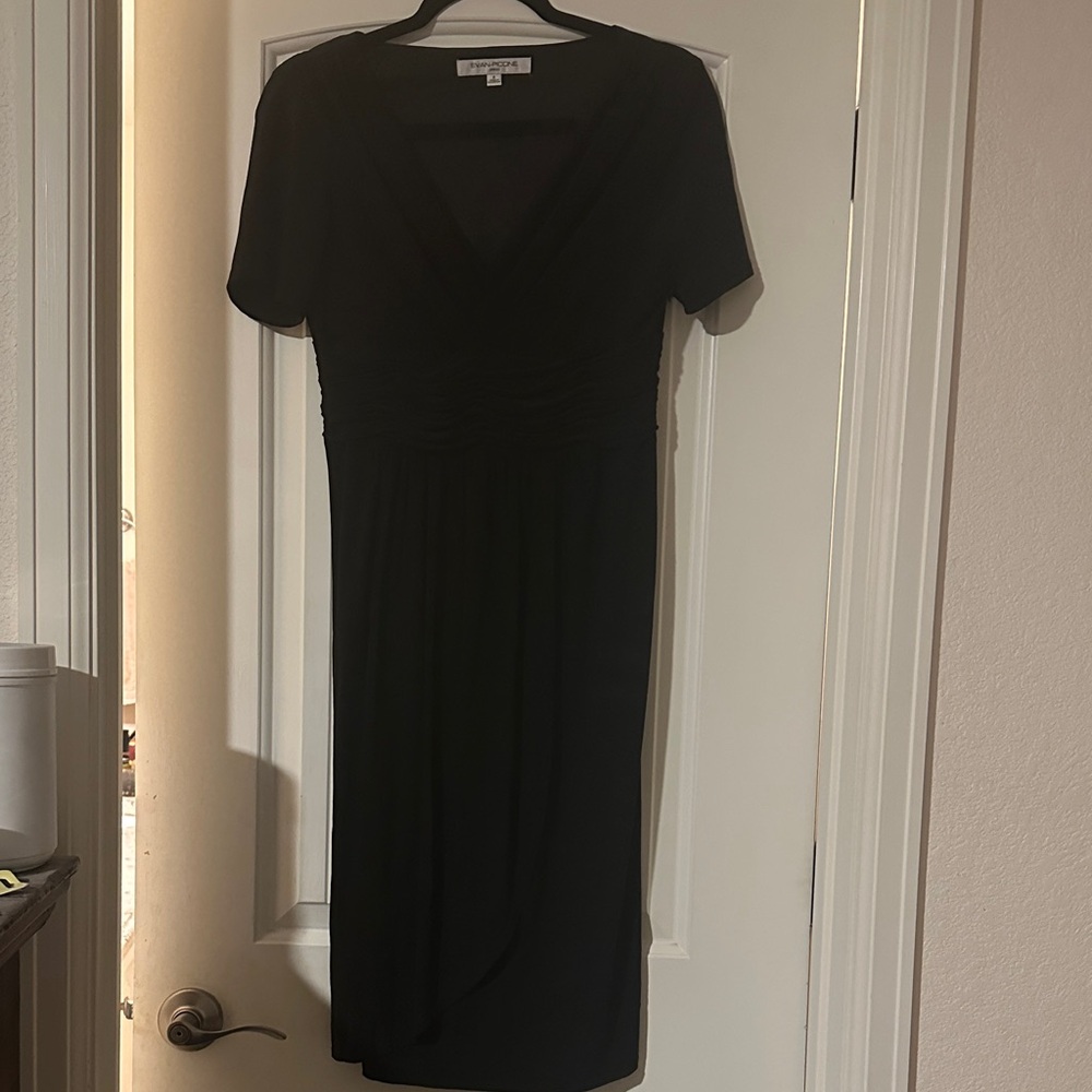 Evan Picone Classic Black Midi Dress